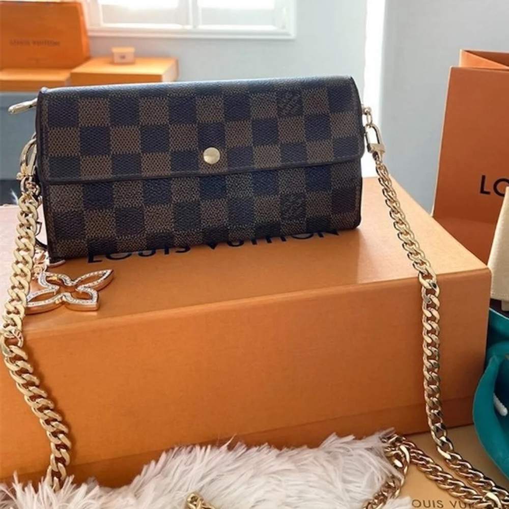 authentic LV Sarah